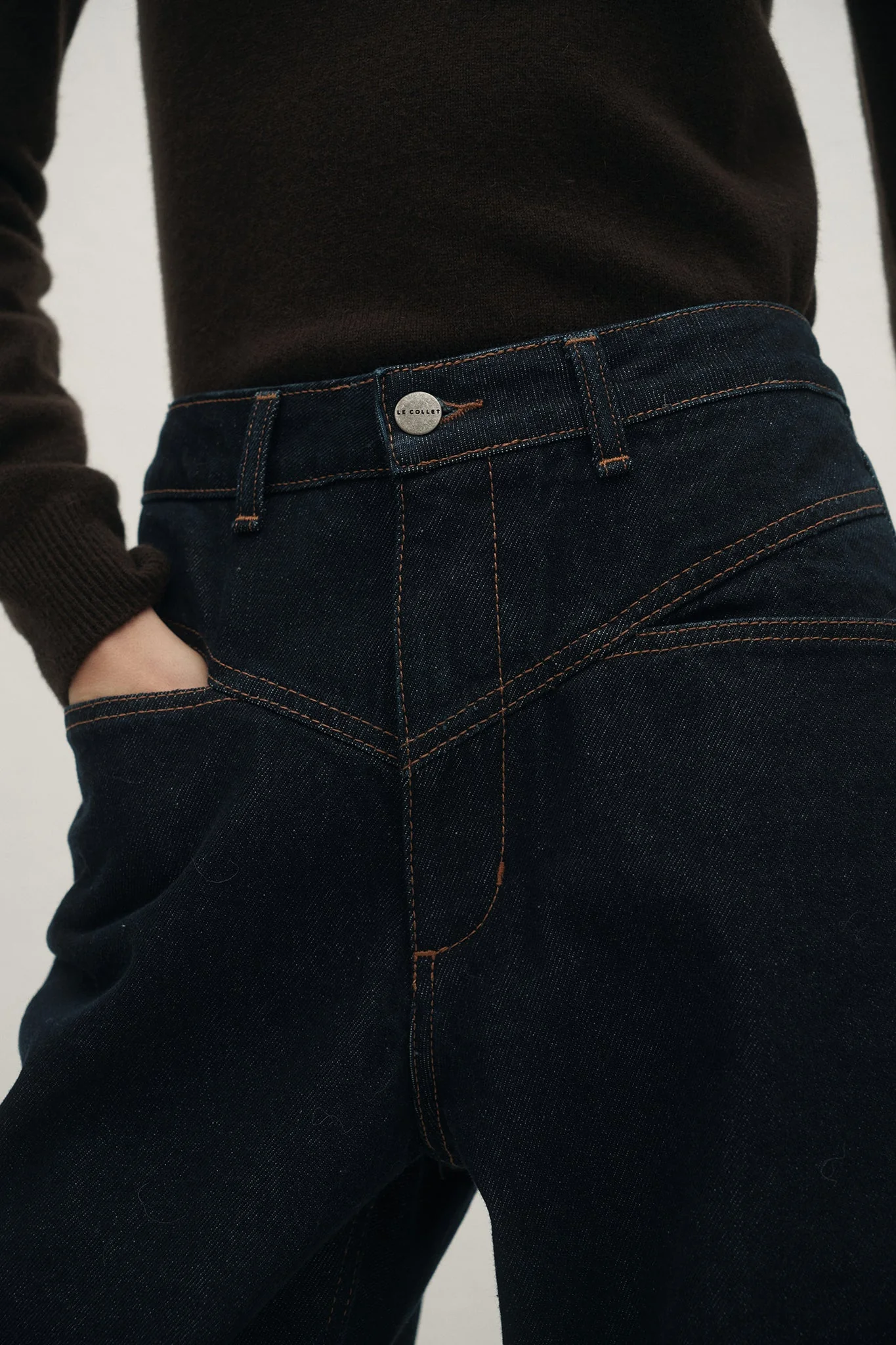 JEANSY ZORA NAVY - Image 3