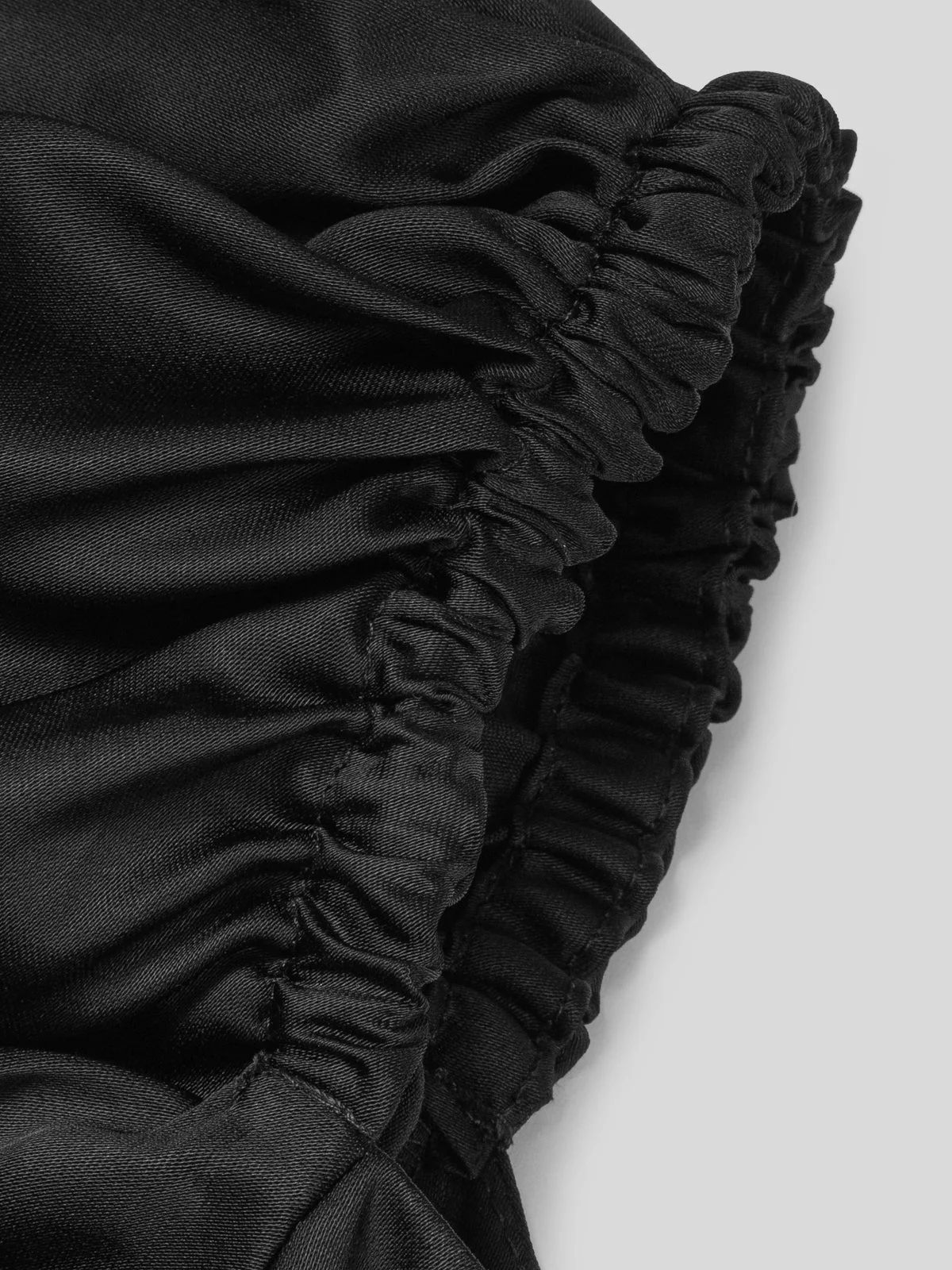 SUKIENKA JULITA ROMANTIC BLACK SATIN - Image 4