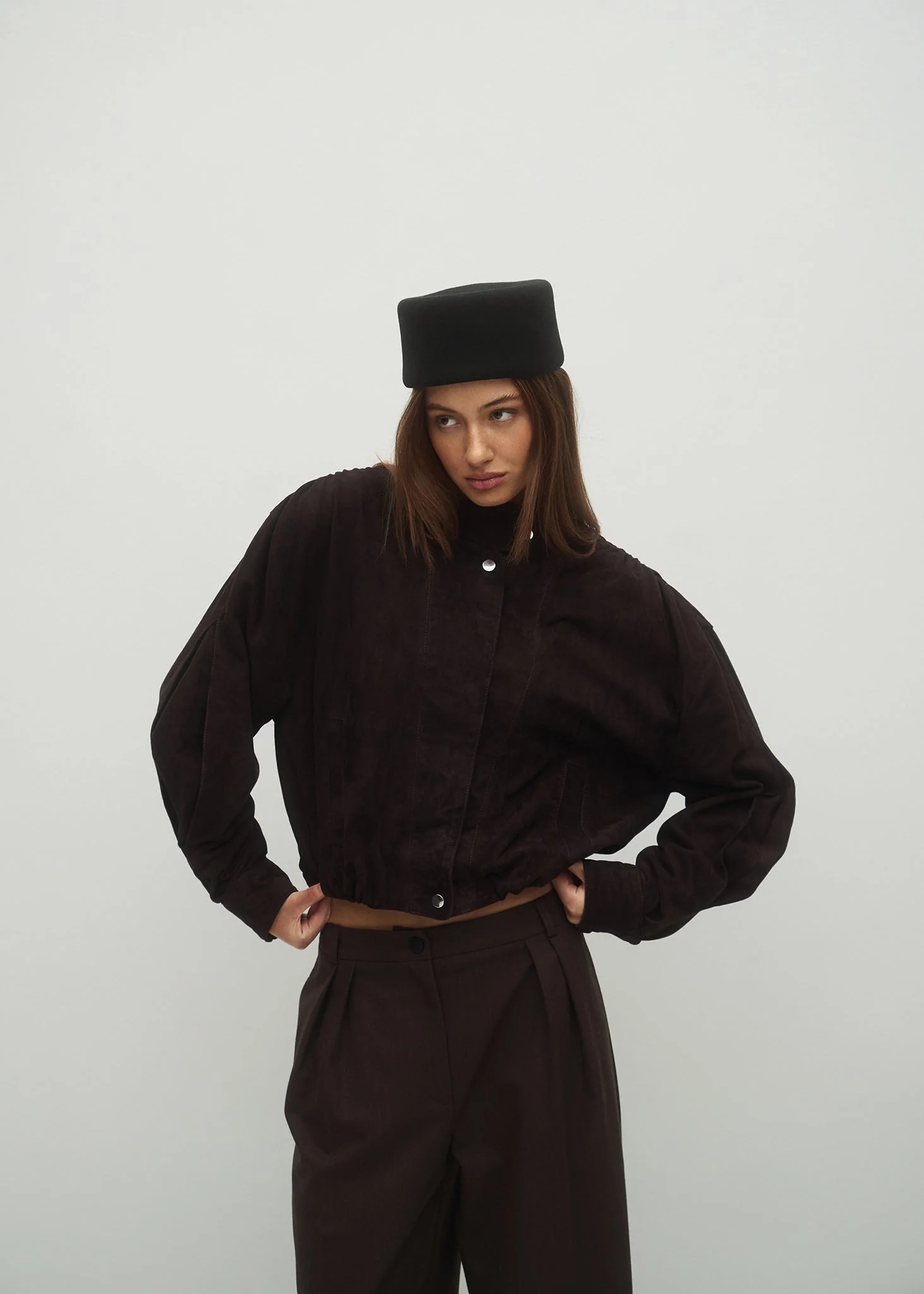 SPODNIE TYLA BROWN - Image 5
