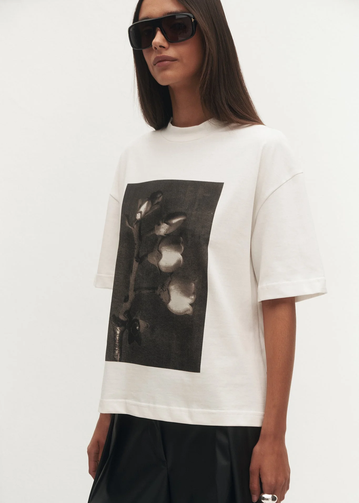 T-SHIRT GABRIELLE DARK ECRU - Image 3