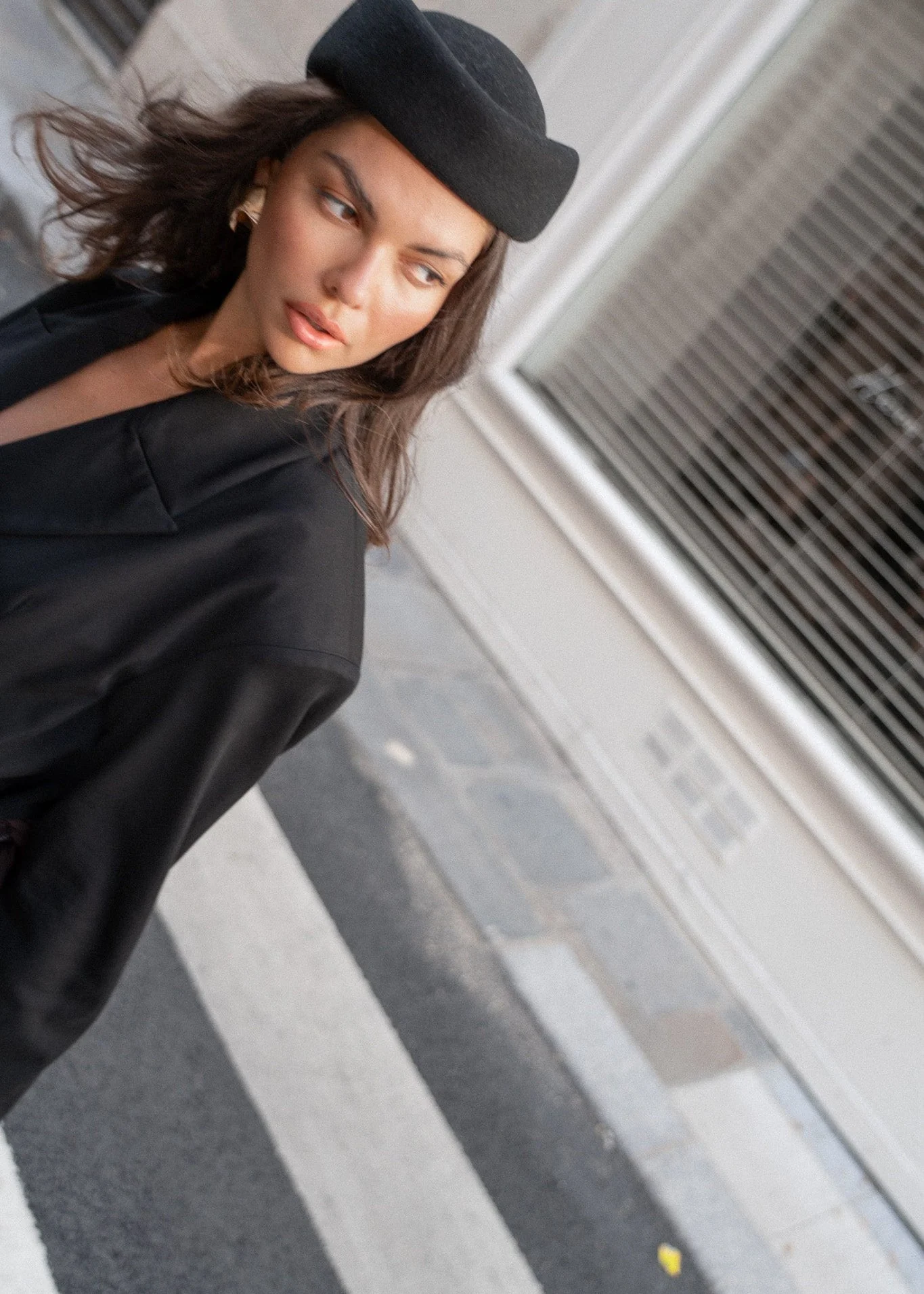 TOCZEK SIA BLACK - Image 5